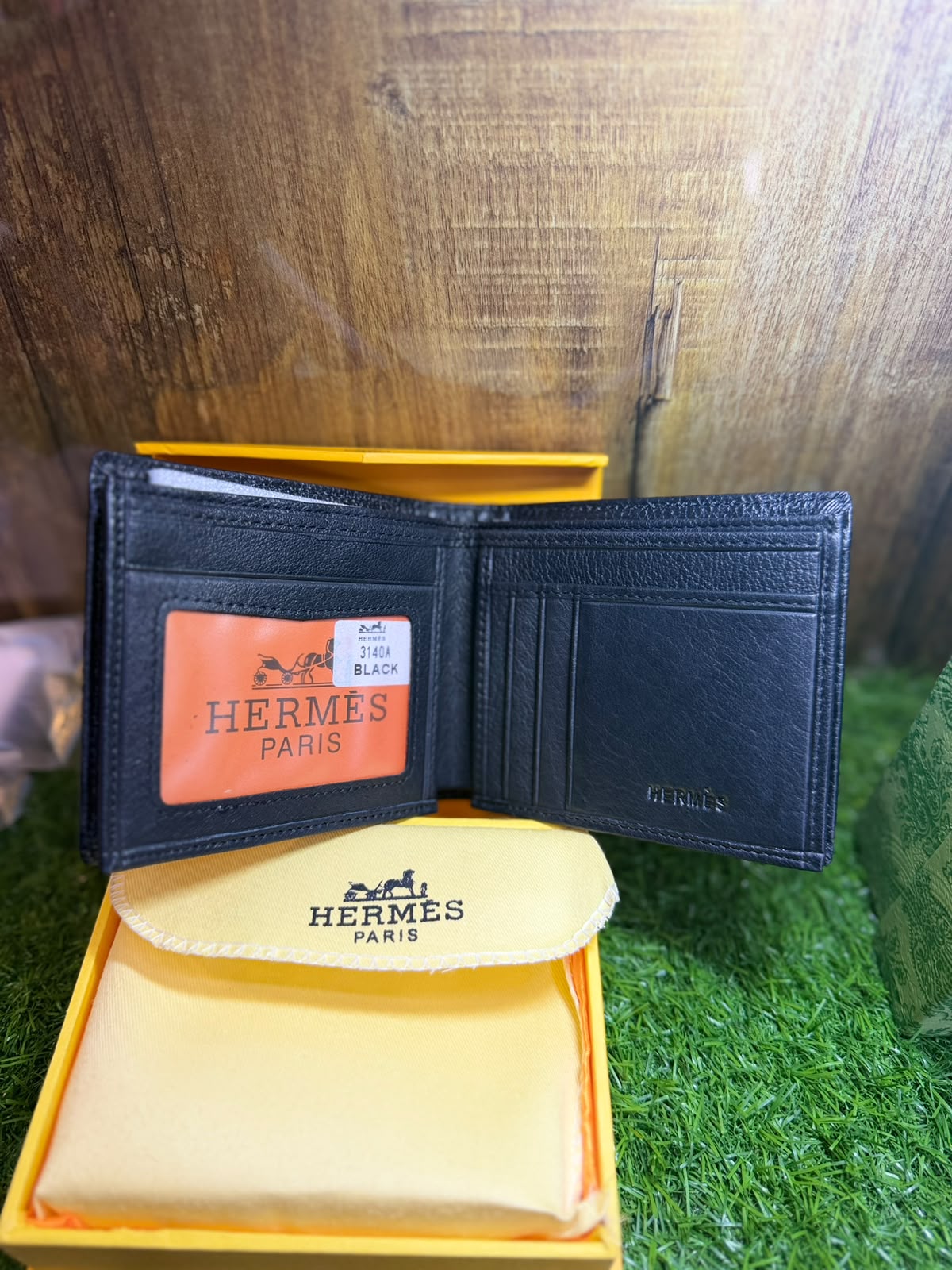 Hermes paris wallet