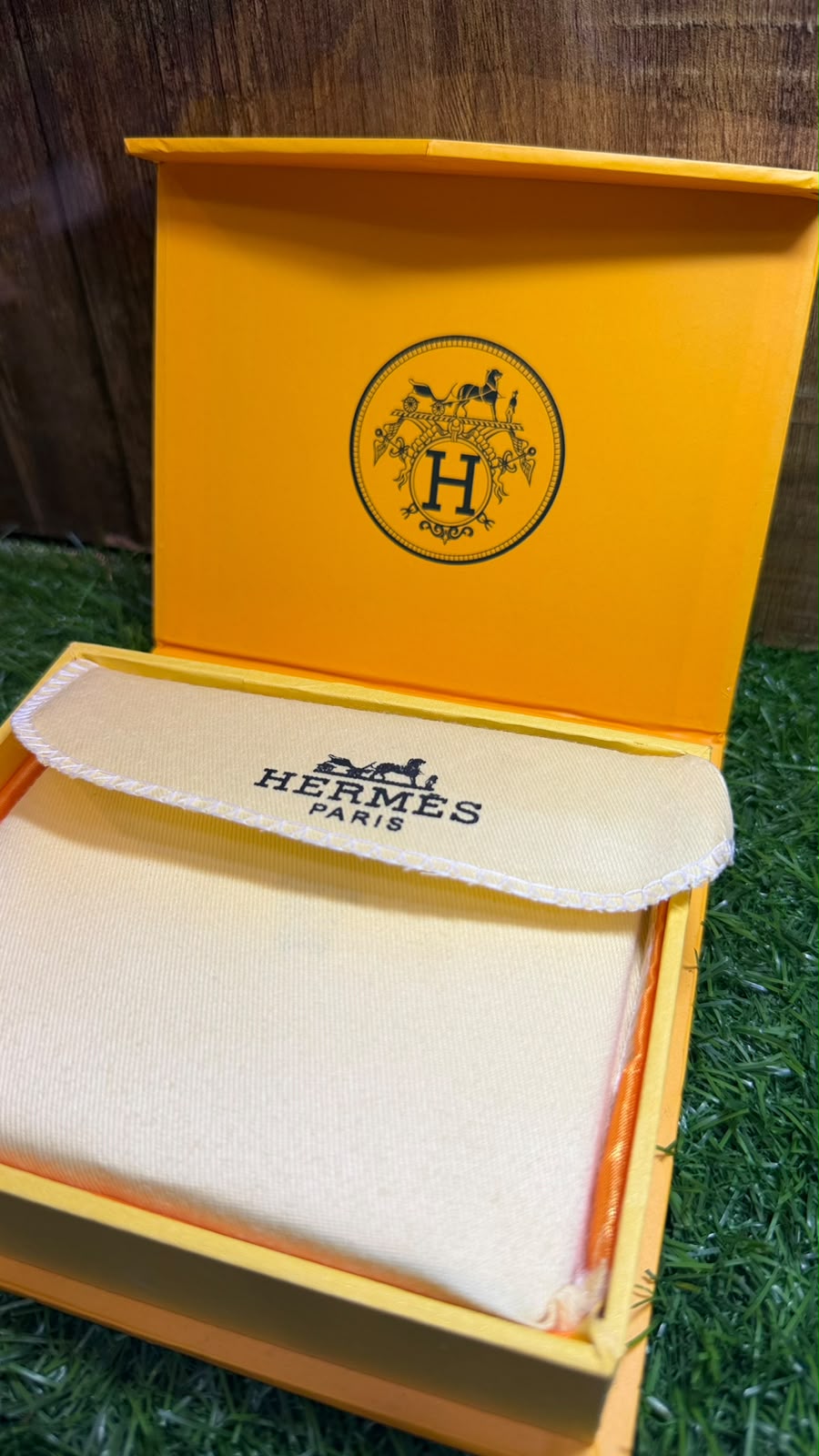 Hermes paris wallet